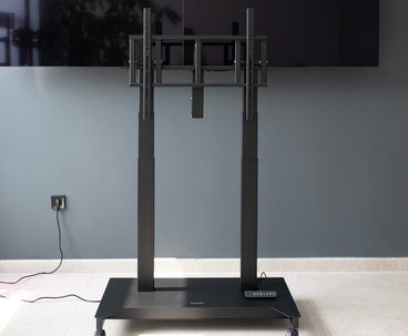 SOPORTE SUELO RUEDAS ELECTRICO UROS 52"-84'' NEGRO TOOQ